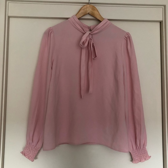 REVIEW ‘Keeley’ Blouse in Blush Pink, a Size 14 - Picture 3 of 8